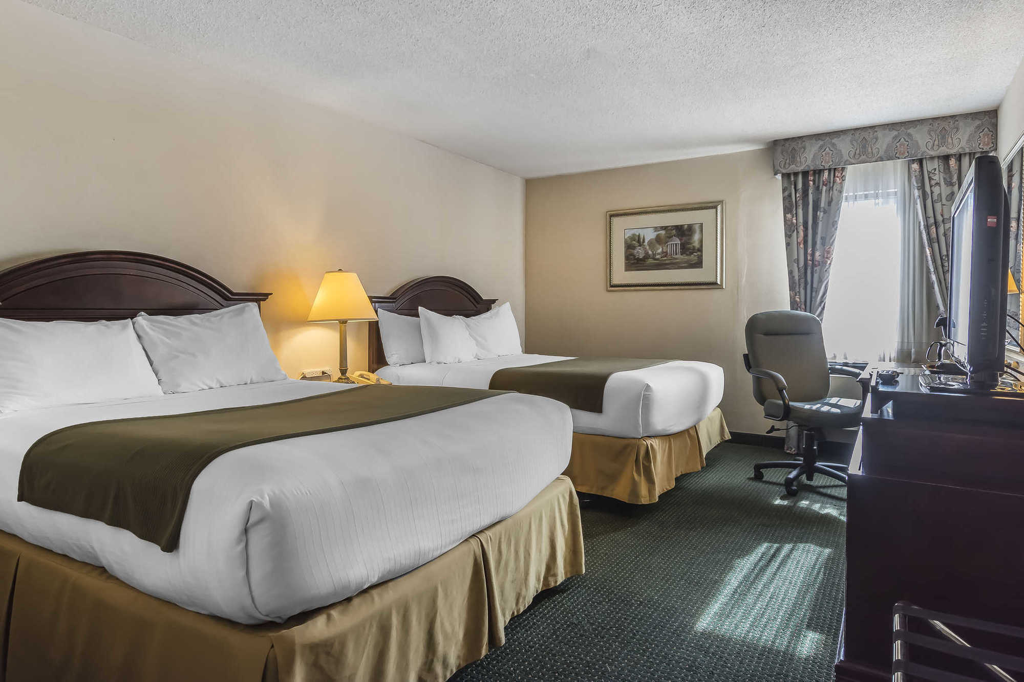 多伦多西部迪克西401品质套房酒店 密西沙加 客房 照片