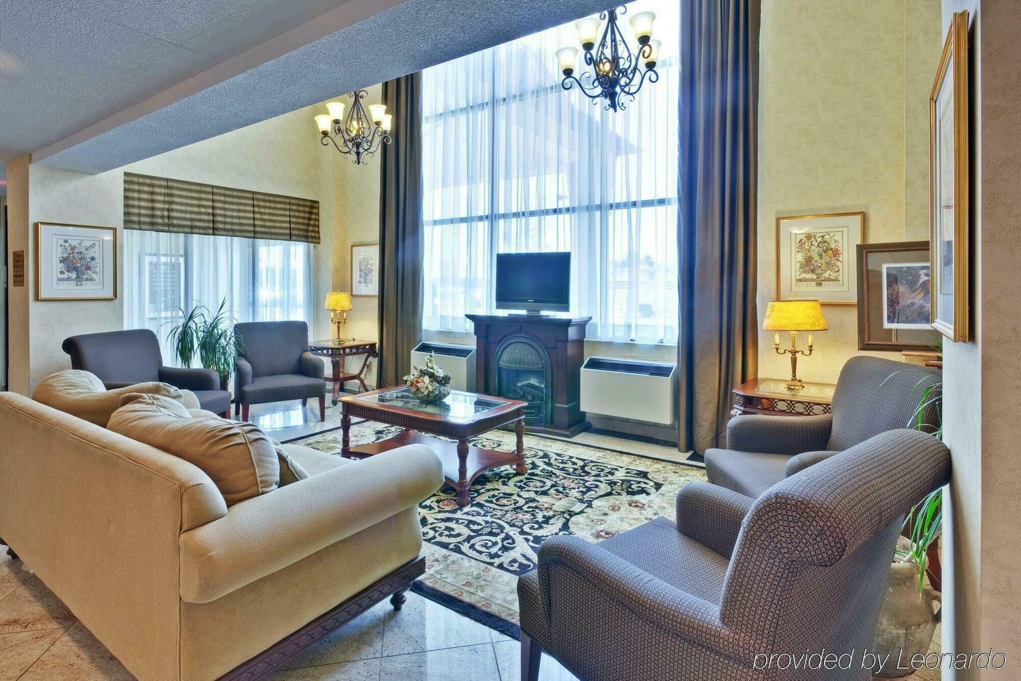 多伦多西部迪克西401品质套房酒店 密西沙加 内观 照片